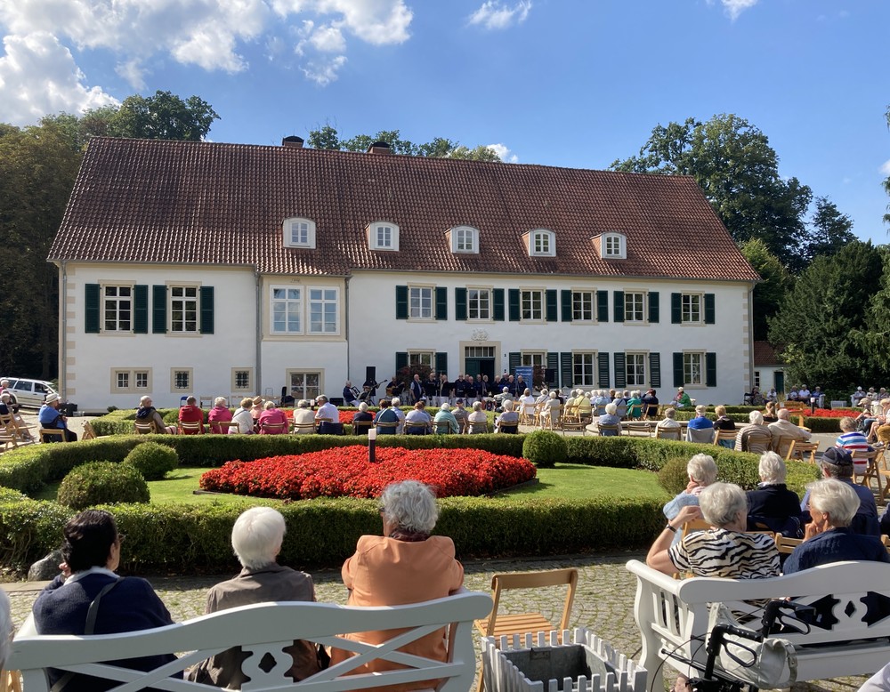 Preußisch Oldendorf, Kurpark Holzhausen