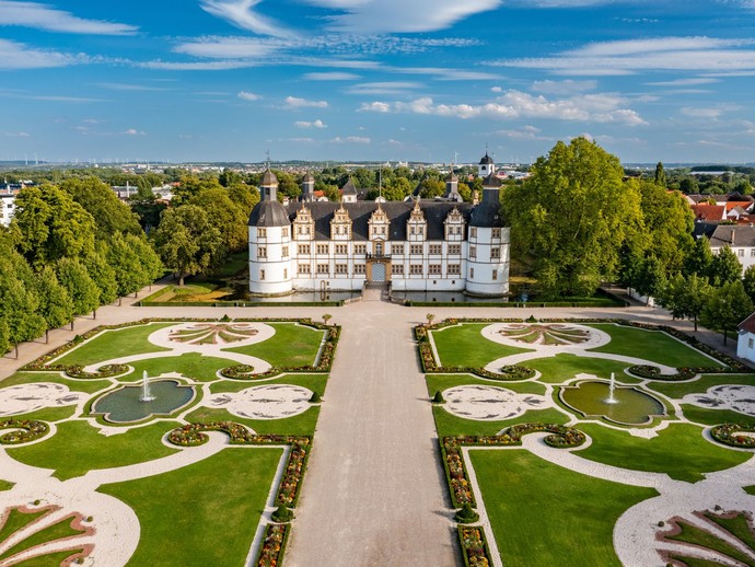 Paderborn: Schloss- und Auenpark Neuhaus