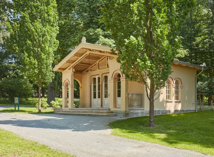 Schieder Schwalenberg, Schlosspark Schieder Gartenhaus