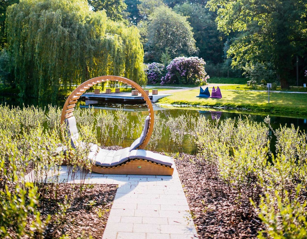 Liegen zum Entspannen um Kurpark Bad Salzuflen.