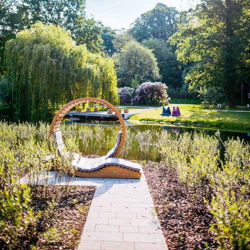 Liegen zum Entspannen um Kurpark Bad Salzuflen.