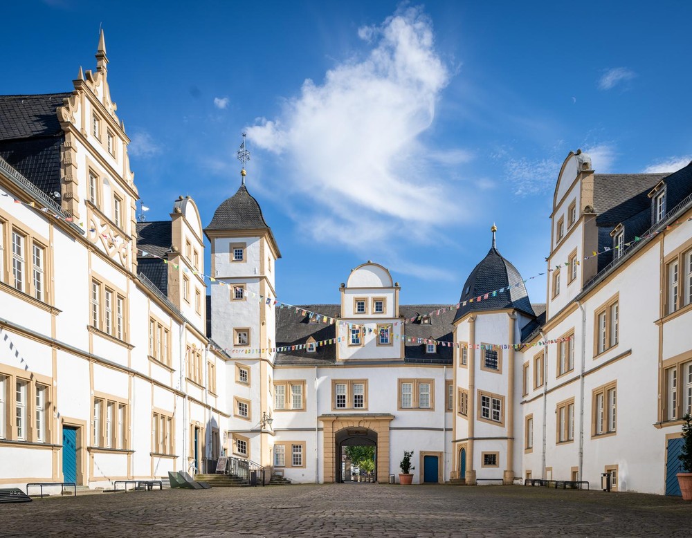 Paderborn Schloss Neuhaus