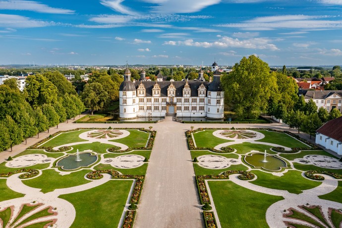 Paderborn-Schloss Neuhaus