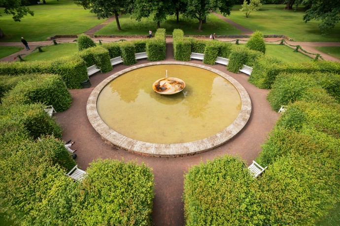 Gräflicher Park in Bad Driburg, Brunnen von der Künstlerin Angela Conner