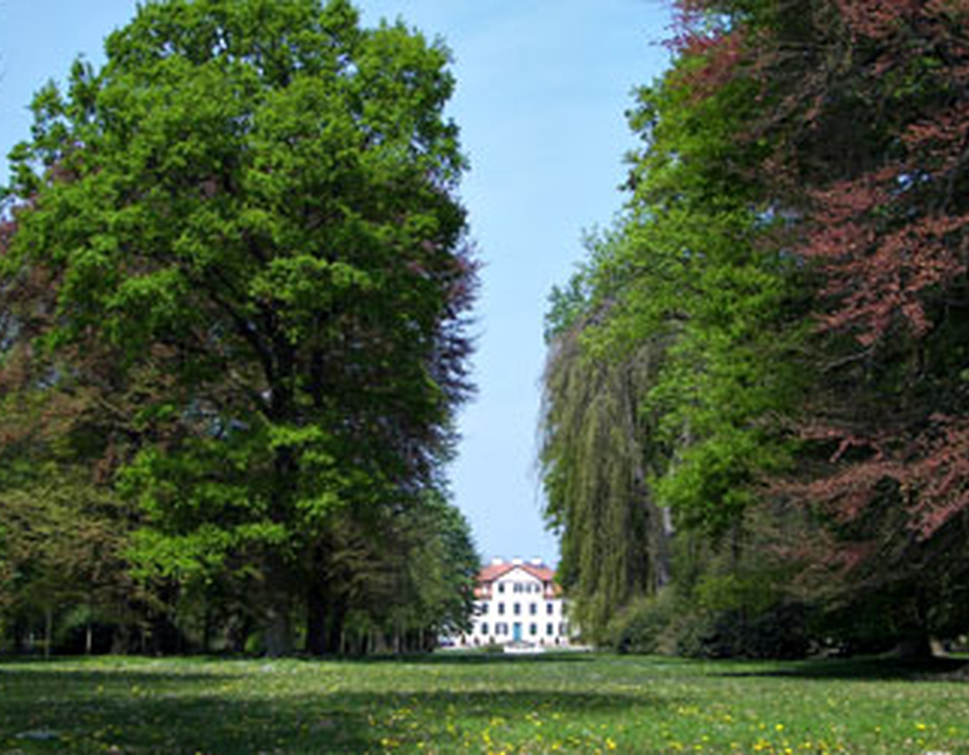 Preußisch Oldendorf, Schlosspark Hüffe