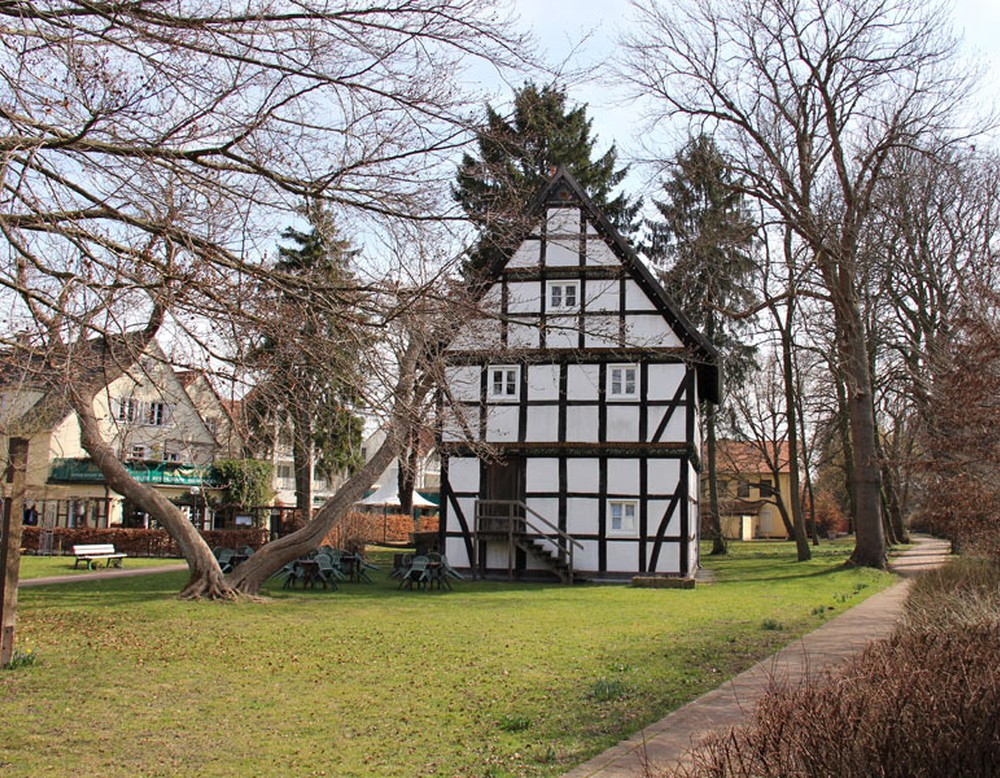 Alter Kornspeicher am Kurpark in Erwitte-Bad Westernkotten.