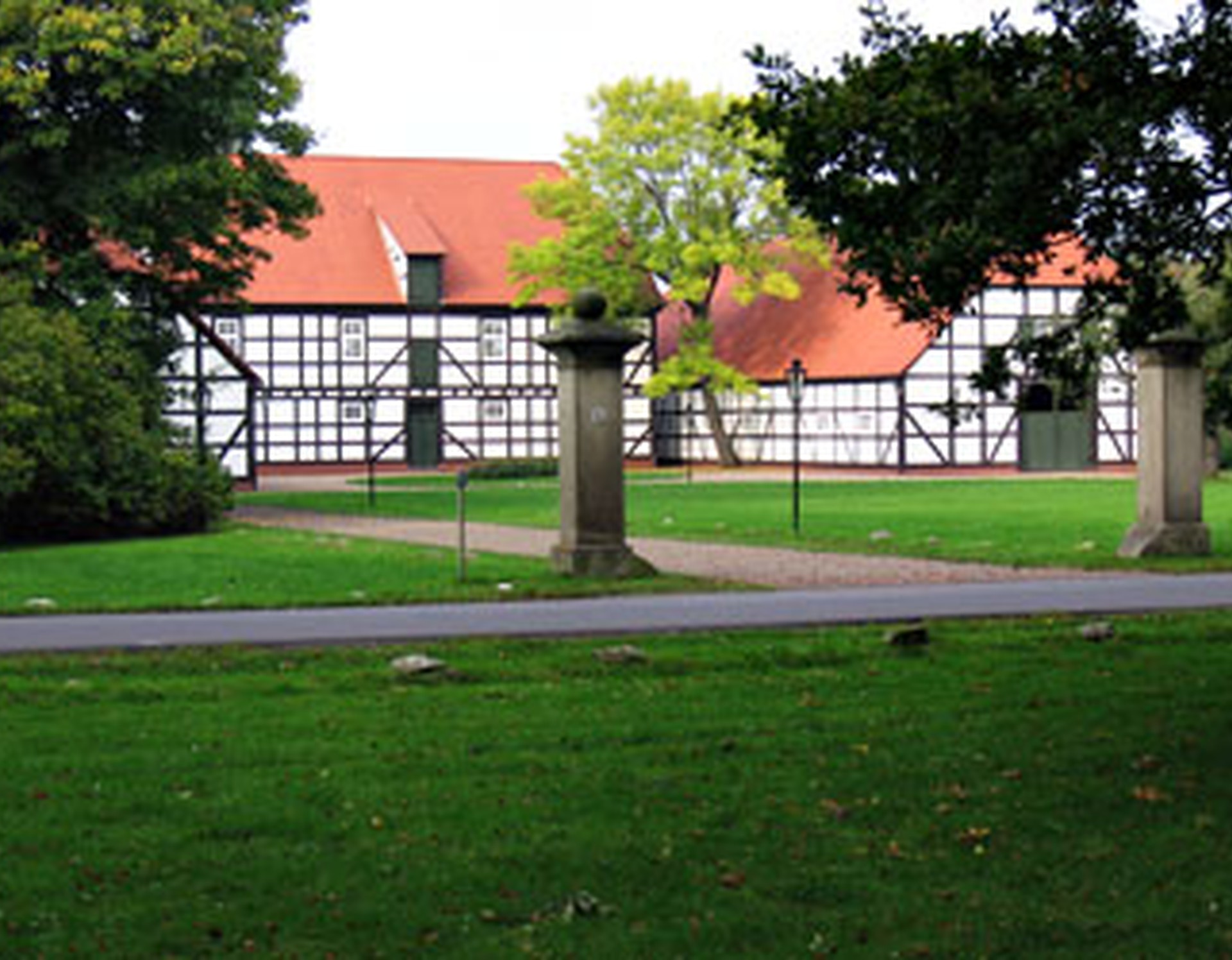 Preußisch Oldendorf, Schloss Hüffe