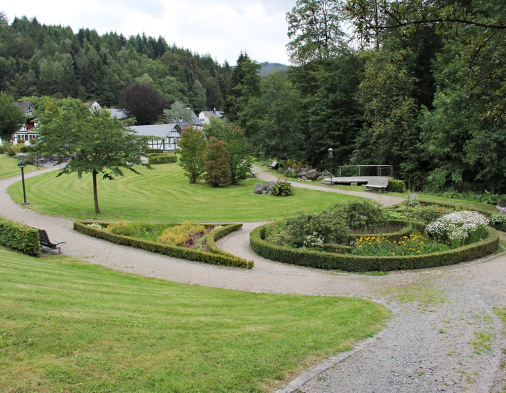 Schmallenberg, Dorfgarten Latrop