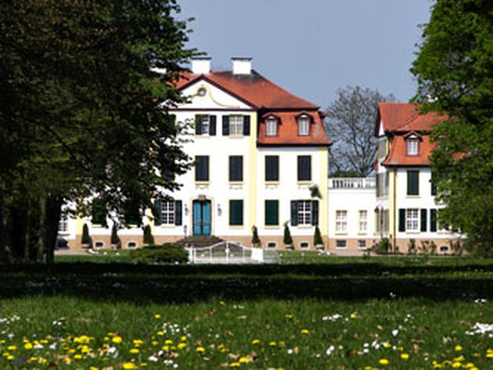 Preußisch Oldendorf: Schlosspark Hüffe