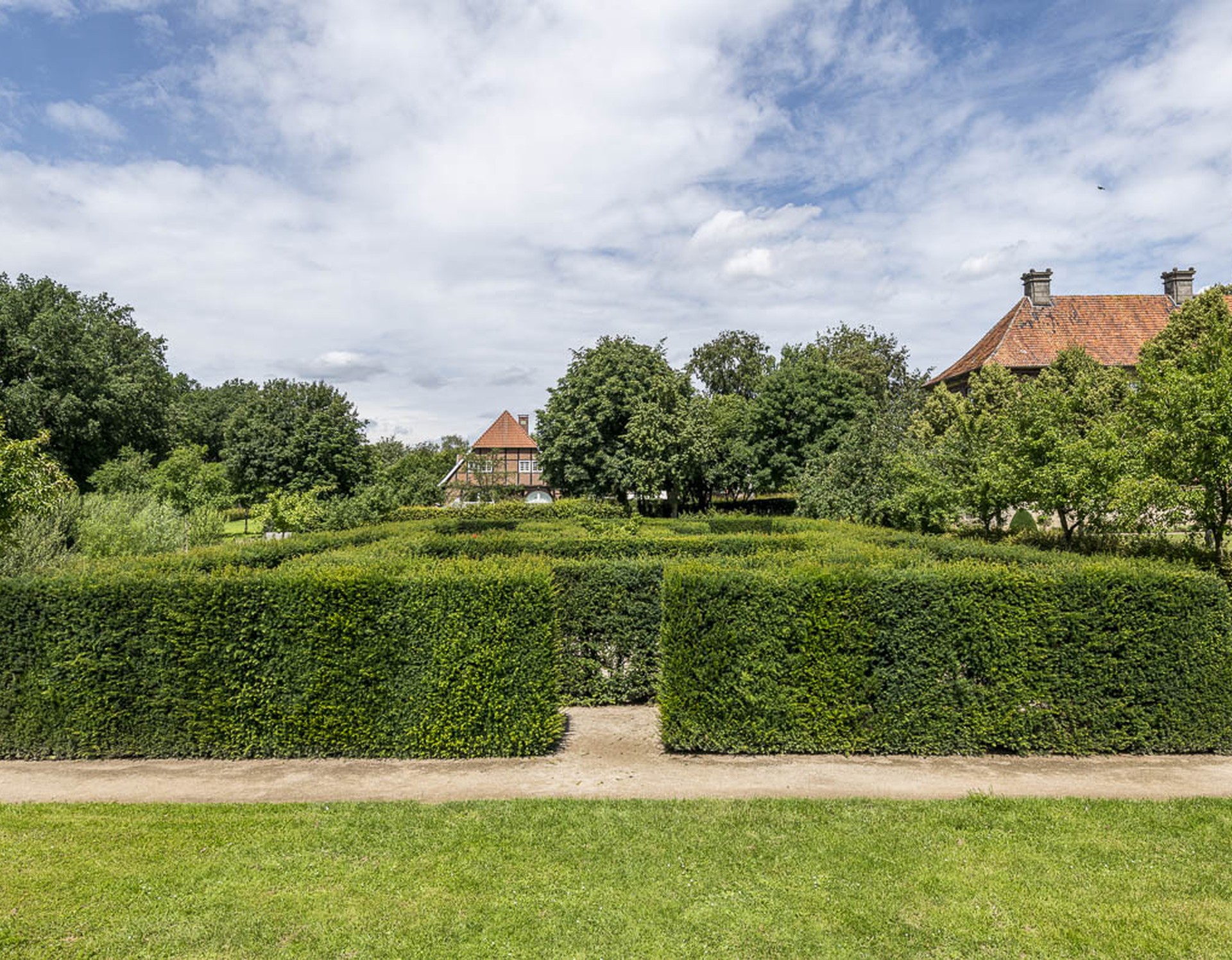 Labyrinthgarten am Kloster Clarholz.