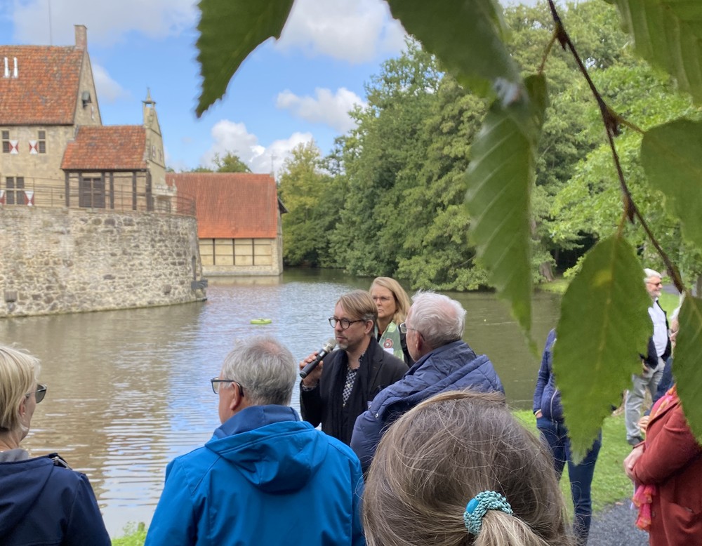 Akteurstreffen der LWL-Initiative "Gärten und Parks in Westfalen-Lippe" in der und um die Burg Vischering in Lüdinghausen